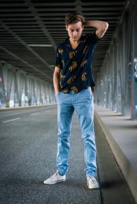 Ian Thomas McMillan - Schauspieler - Ganzkörperbild